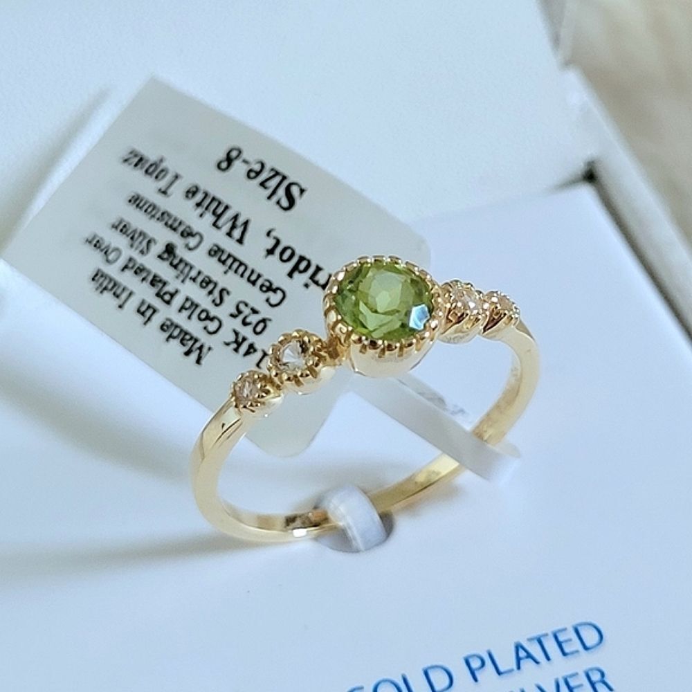 Shivam Peridot💚 with White Topaz Ring💍 - NIB